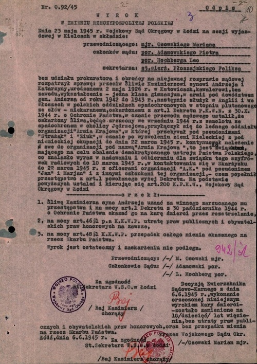 Dokument z sentencją wyroku komunistycznego Wojskowego Sądu Okręgowego w Łodzi na sesji wyjazdowej w Kielcach