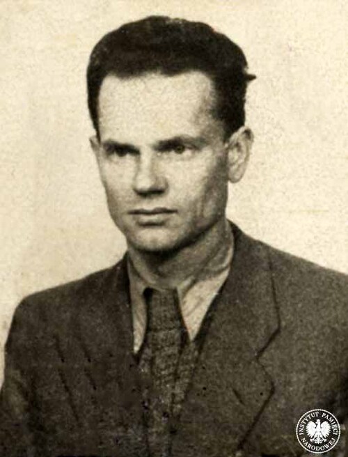 Kpt. Henryk Żuk ps. „Onufry”. Zdjęcie załączone do niewypełnionego formularza kenkarty, datowanego na 14 kwietnia 1942 r. (fot. z zasobu AIPN)