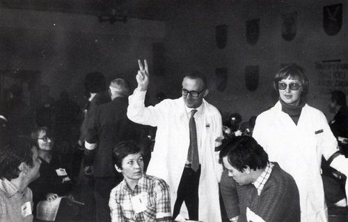 Wizyta pracowników służby zdrowia podczas strajku. Fot. Archiwum Komisji Krajowej NSZZ „Solidarność”