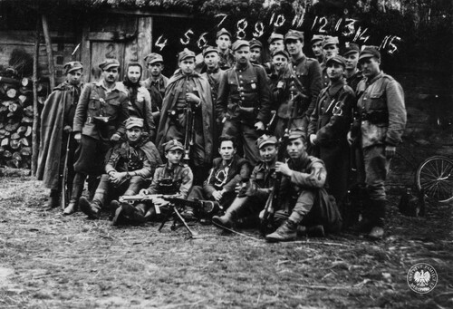 Żołnierze 5. Brygady Wileńskiej AK. (fot. z zasobu AIPN)