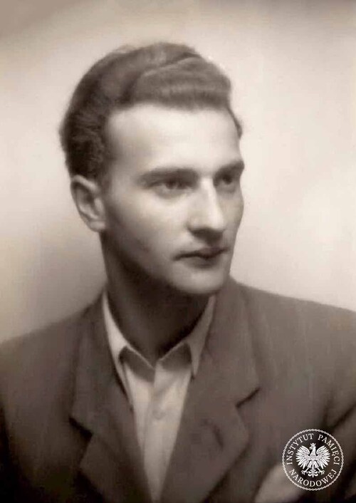 Wiesław Drzewicz, ok. 1946 r. (fot. z zasobu AIPN)