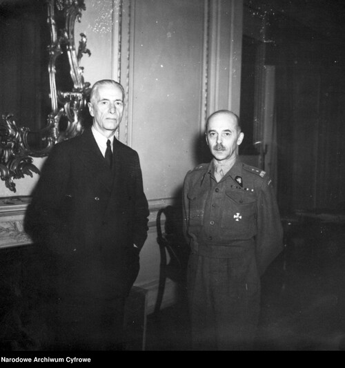 Generał dyw. Tadeusz Bór-Komorowski na audiencji u prezydenta Władysława Raczkiewicza, 1945 r., Fot. z zasobu NAC