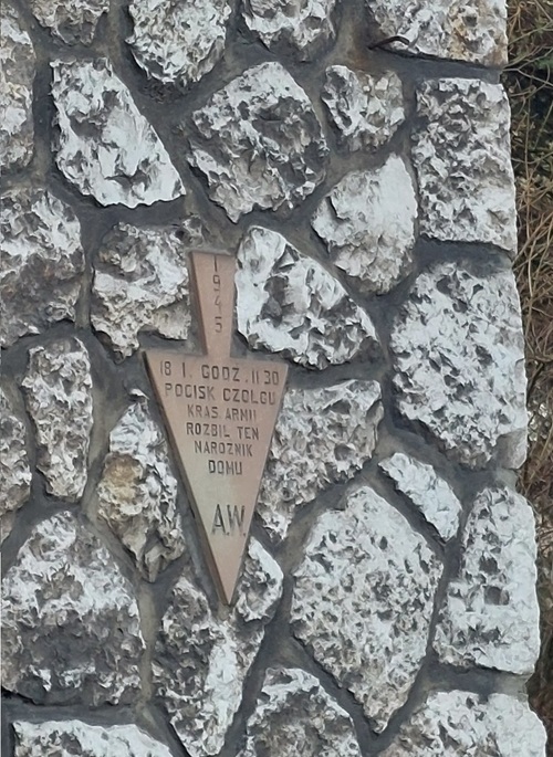 Tablica pamiątkowa na ścianie willi przy ul. Królowej Jadwigi w Krakowie. Fot. M. Kapusta