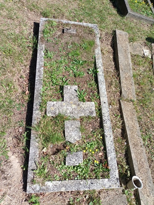 Grób płk. Mikołaja Wisznickiego, stan z 23 sierpnia 2023 r. (fot. Bartosz Janczak)