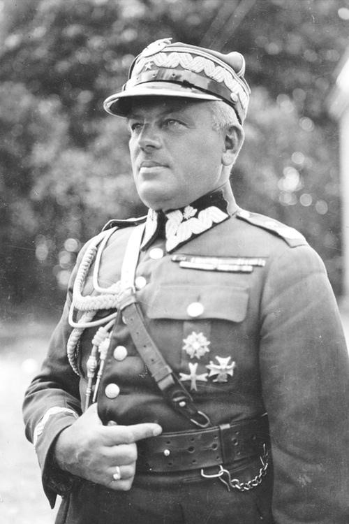 Marian Przewłocki, generał brygady WP, dowódca 3 Samodzielnej Brygady Kawalerii (fot. z lat 30. XX w.. z zasobu NAC)