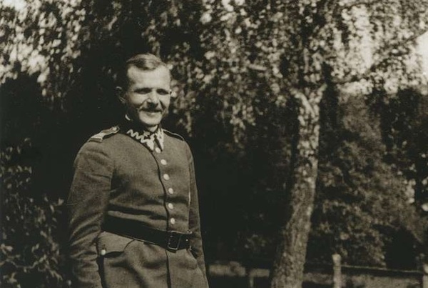 Józef Feliks Ostaszewski (1904-1989). Ziemianin, oficer, inżynier