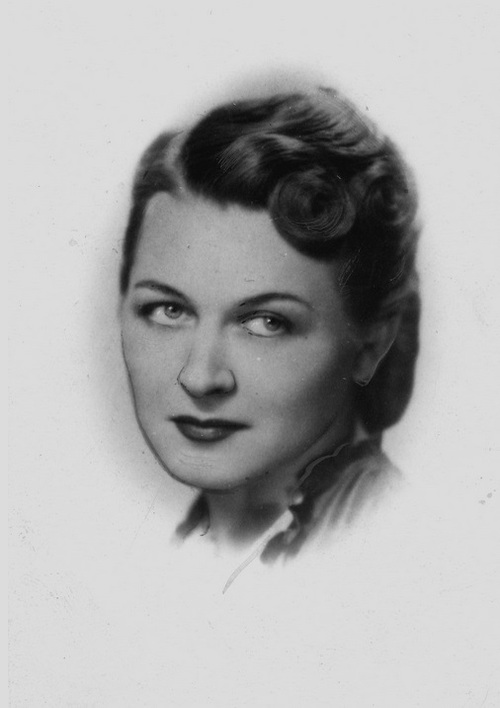 Irena Górska-Damięcka. Fotografia portretowa z okresu międzywojennego (fot. z zasobu NAC)