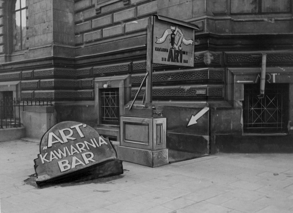 Kawiarnie artystyczne okupowanej Warszawy