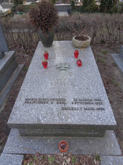 Nagrobek Stanisława Kiryluka na  Cmentarzu Wojskowym na warszawskich Powązkach (fot. Wikipedia/CC BY 4.0/Lukasz2)