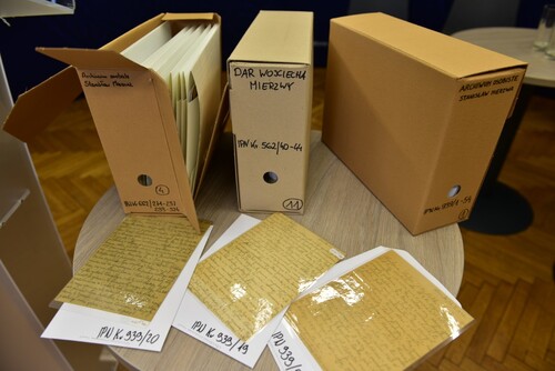 Konferencja prasowa nt. listów więziennych Stanisława Mierzwy, 10 października 2021 r. (fot. Żaneta Wierzgacz, IPN)