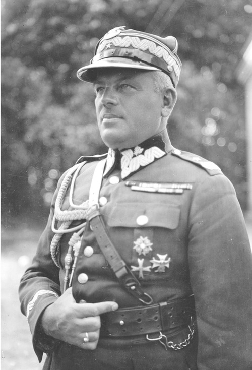 Generał bryg. Marian Przewłocki, lata 30. XX w. (fot. z zasobu NAC)