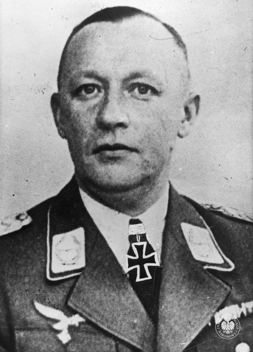 Generał Kurt Student, dowódca niemieckiego 11. korpusu lotniczego, który w ostatniej fazie kampanii bałkańskiej dokonał operacji powietrzno-desantowej na Krecie (operacja „Merkury”) (fot. z zasobu AIPN)