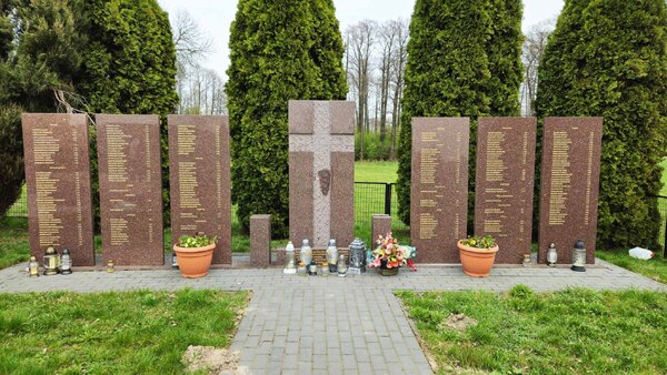 Zbrodnia w Józefowie Dużym