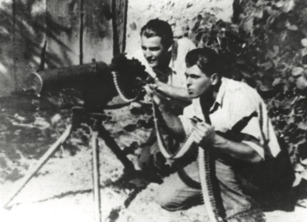 „Nam wystarczało, że prowadzi nas »Jędruś«”. Władysław Jasiński (1909–1943)