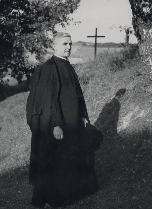 Ks. Ferdynanad Machay (fot. ze zbiorów Narodowego Archiwum Cyfrowego)