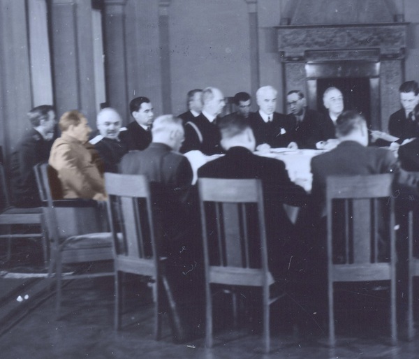 Pod sowiecką dominacją. Tymczasowy Rząd Jedności Narodowej