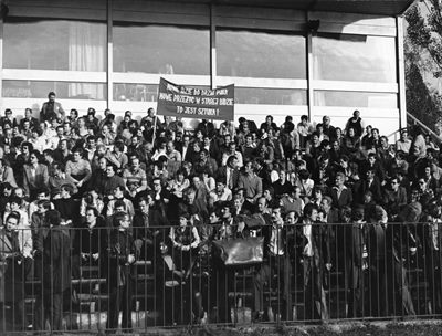 Delegacja Solidarności na spotkaniu z mieszkańcami Nowej Huty w Krakowie 19 października 1980 roku