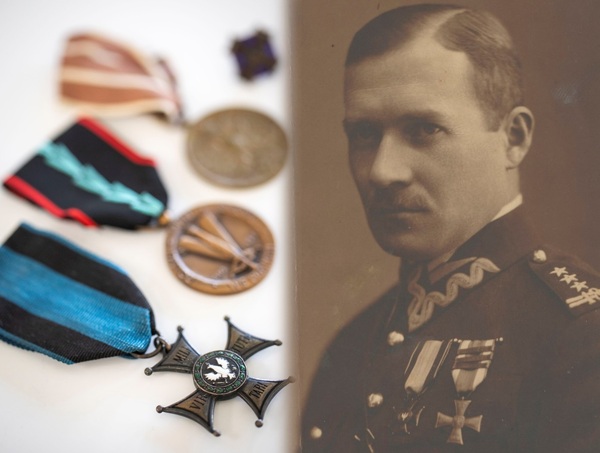 „Uczcie się pracując, pracujcie wierząc” – generał Dembiński, którego warto znać