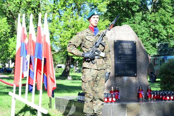 Mieszkańcy Pomorza i Kujaw w Powstaniu Warszawskim