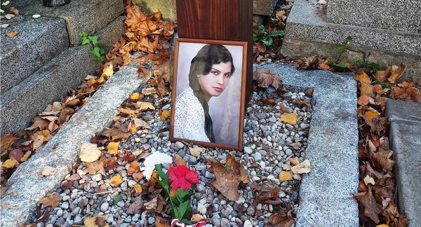 Ewa Faryaszewska. Kapral z warkoczem