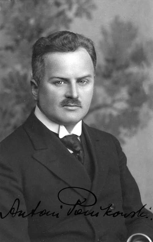 Antoni Ponikowski (1878–1949), premier oraz minister wyznań religijnych i oświecenia publicznego (1921–1922)