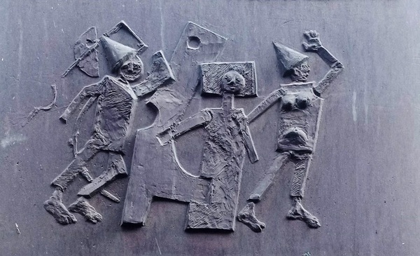 Dziwna szkoła, niezależny teatr