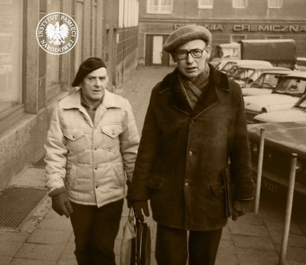 Wybitny badacz w obronie kolegów