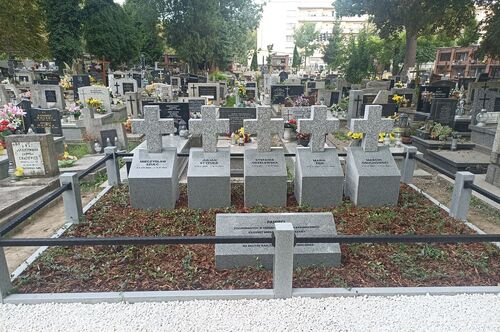 Zbiorowa mogiła uchodźców z Warszawy na cmentarzu Rakowickim - po remoncie, 2024 r. (fot. IPN Kraków)