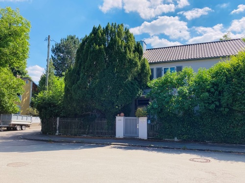 Monachium. Windeckstrasse 21, widok od frontu, 2022 r. (fot. Remigiusz Ławniczak)