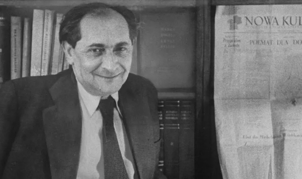 Literaci wobec <i>Poematu dla dorosłych</i>