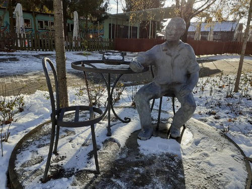 Pomnik Jana Himilsbacha przy ul. Piłsudskiego w Mińsku Mazowieckim