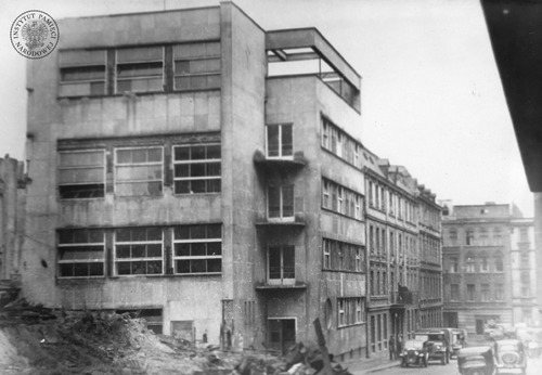 Budynek przy ul. Kobylińskiego 5 - siedziba Wojewódzkiego Oddziału Państwowego Urzędu Repatriacyjnego w Katowicach