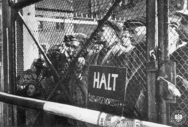 Nigdy nikt światu nie powtórzy… KL Auschwitz