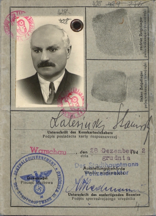 Pułkownik Jan Zientarski, zdjęcie w kenkarcie wystawionej na nazwisko Stanisław Zalesiński