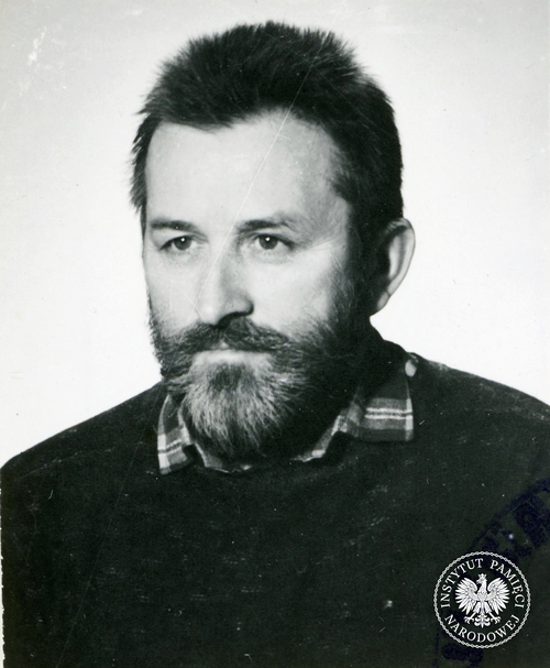 Kazimierz Kutz - fotografia z akt paszportowych (fot. z zasobu IPN)