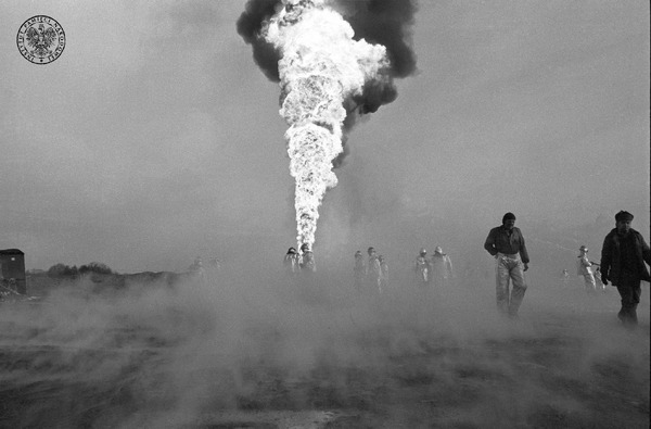 “Polish Kuwait on fire.” The eruption of oil and gas in Krzywopłoty, near Karlino