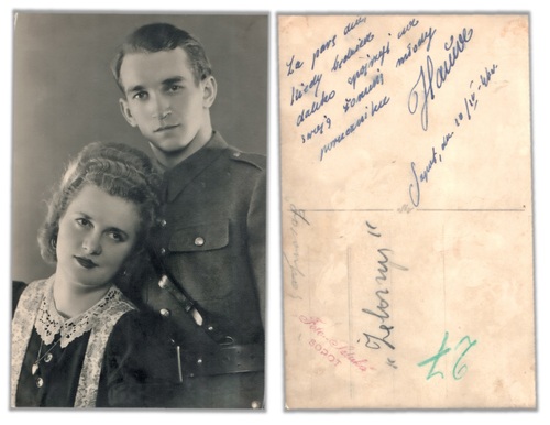 Halina Oktabiańczuk i Zdzisław Badocha, Sopot, 10 kwietnia 1946 r., obok notka z odwrotu zdjęcia (fot. z zasobu AIPN)