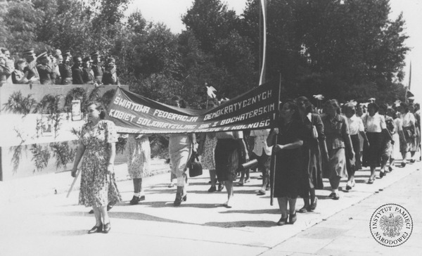 Kuchnia niedoboru. Porady i wskazówki na temat odżywiania na łamach „Naszej Pracy” – czasopisma Ligi Kobiet Polskich