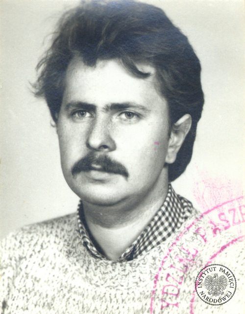 Jacek Wojciech Siudziński. Zdjęcie z akt paszportowych, 1984 r. (fot. z zasobu AIPN)