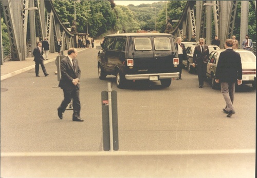 Glienicke bridge, June 11, 1985 (photograph from the archives of the Institute of National Remembrance)