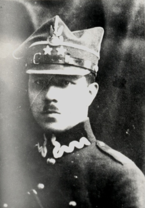 Podpułkownik Andrzej Rzewuski na fotografii z okresu międzywojennego