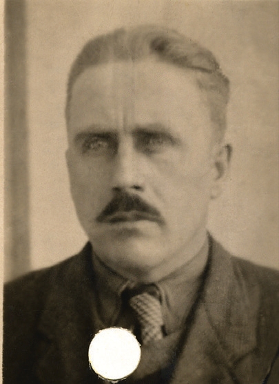 Ludwik Więcław, inspektor Inspektoratu „Hanka”/„Halina” NZW. Fotografia wykonana w czasie amnestii w kwietniu 1947 r. (fot. z zasobu IPN)
