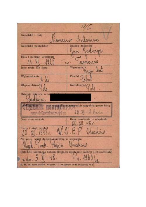 Karta dotycząca Antoniny Niemczur zawierająca informacje o przebiegu wykonania kary (z zasobu AIPN)