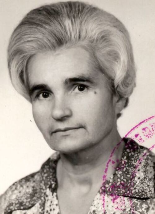 Michalska Franciszka – zdjęcia z akt paszportowych (fot. z zasobu AIPN)