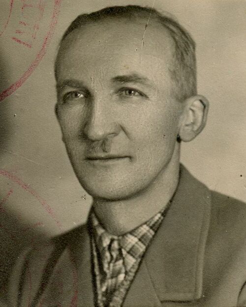 Porucznik Antoni Nowak „As”, komendant Obwodu Wadowice NOW-AK „Chrobry”, później NZW „Włócznia” (Wadowice, wiosna 1945). Fot. ze zbiorów M. Siwca-Cielebona