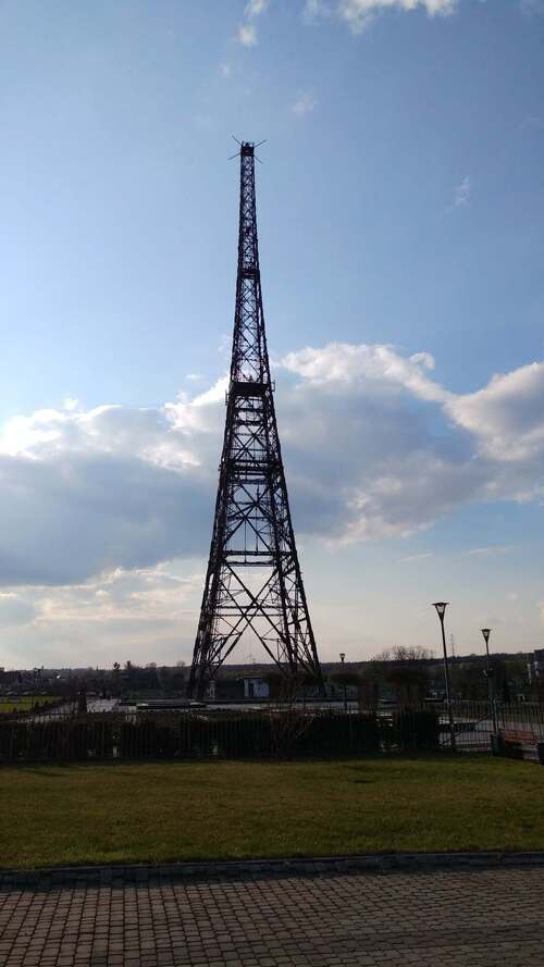 Wieża antenowa radiostacji w Gliwicach, stan z 2022 r. (fot. P. Tomasik)