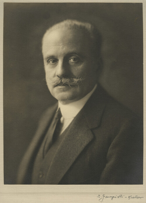 Kazimierz Lubomirski ok. 1923 r. (fot. ze zbiorów Muzeum - Zamku w Łańcucie, domena publiczna)