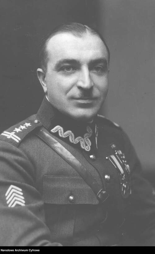 Gen. Wilhelm Orlik-Rückemann, ostatni dowódca Korpusu Ochrony Pogranicza, bohater walk z Armią Czerwoną we wrześniu 1939 r., fotografia z lat dwudziestych XX w. (fot. z zasobu Narodowego Archiwum Cyfrowego)