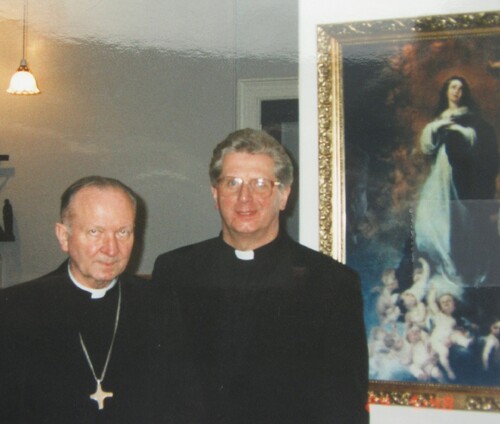 Biskup Marian Jaworski i ks. Tadeusz Kukla (fot. ze zbiorów autora)