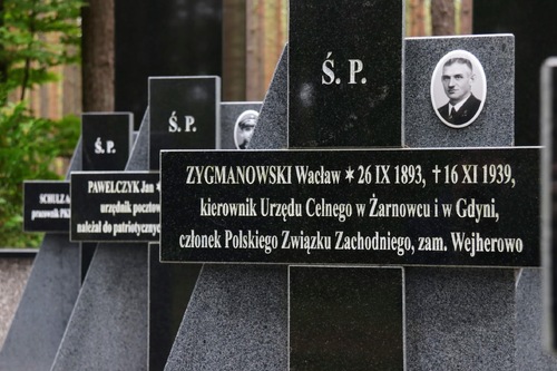 Mogiły ofiar niemieckich zbrodni w Lasach Piaśnickich, 2023 r. (fot. IPN)